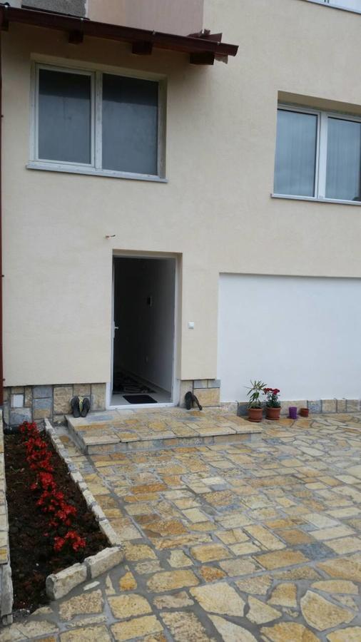 Apartments Struga Bagian luar foto